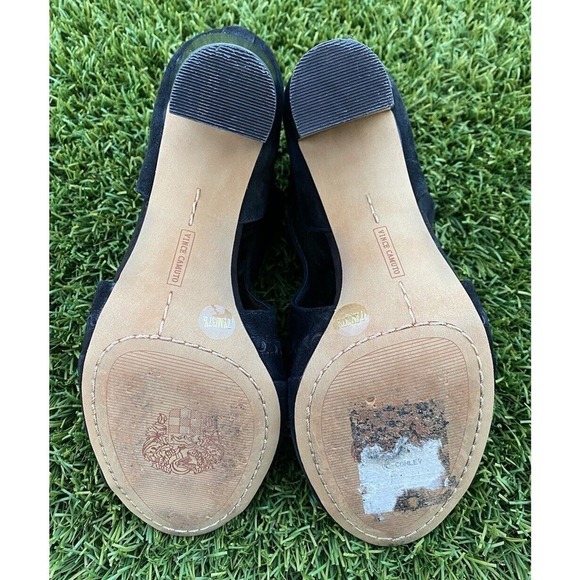 Vince Camuto Conley Black True Suede Buckle Open Toe Cut Out Block Bootie 7.5M - Picture 8 of 9